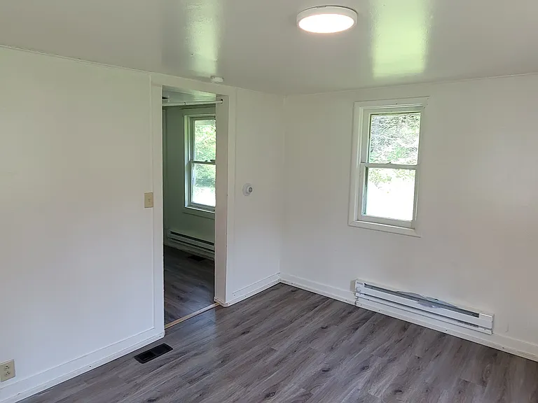 136 Krause Ln — Photo 7