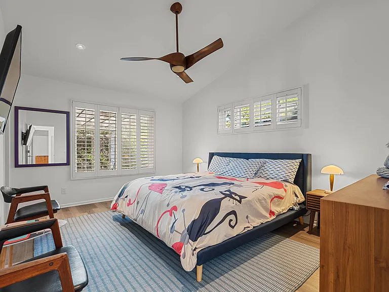 1251 Devon Ln — Photo 16