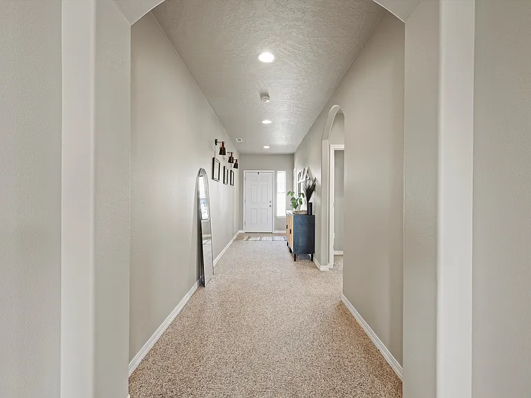275 Wishkah Dr — Photo 8