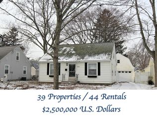 2251 Blodgett St, Muskegon, MI 49441