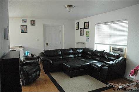 2nd image of 590 Dickinson Ave