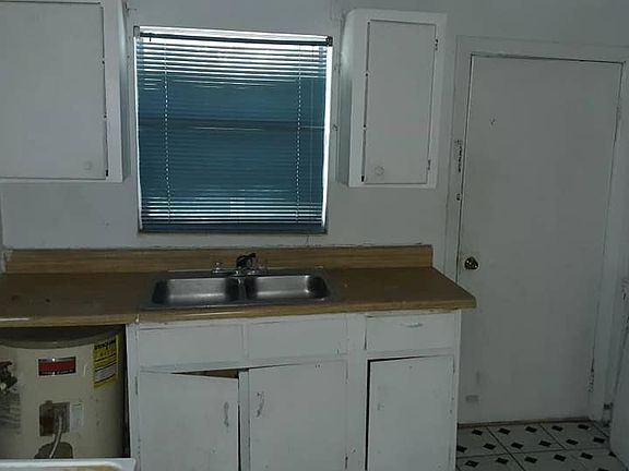 2nd image of 6370 Restlawn Dr