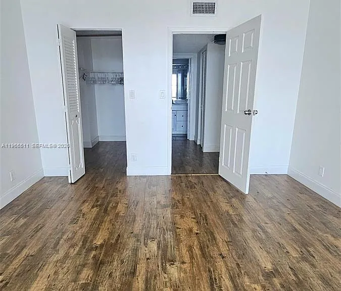 1000 Parkview Dr #605 — Photo 12