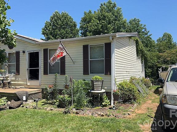 2nd image of 1694 Roy Caldwell St