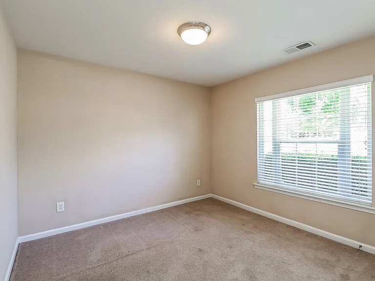 722 Hope St — Photo 13