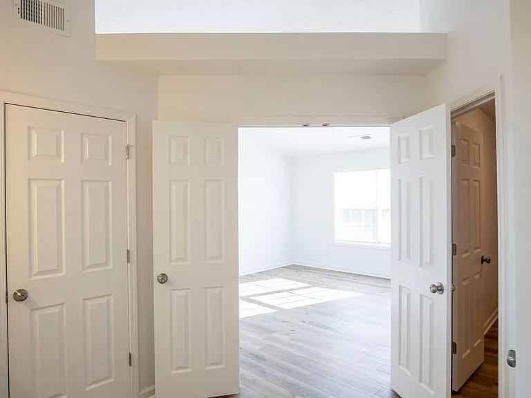 917 Winding Oak Trl — Photo 22