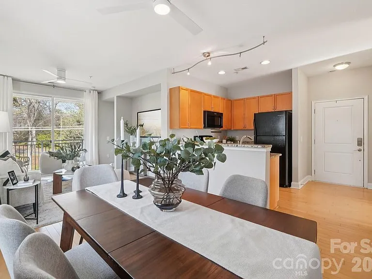 1308 Kenilworth Ave #432 — Photo 13