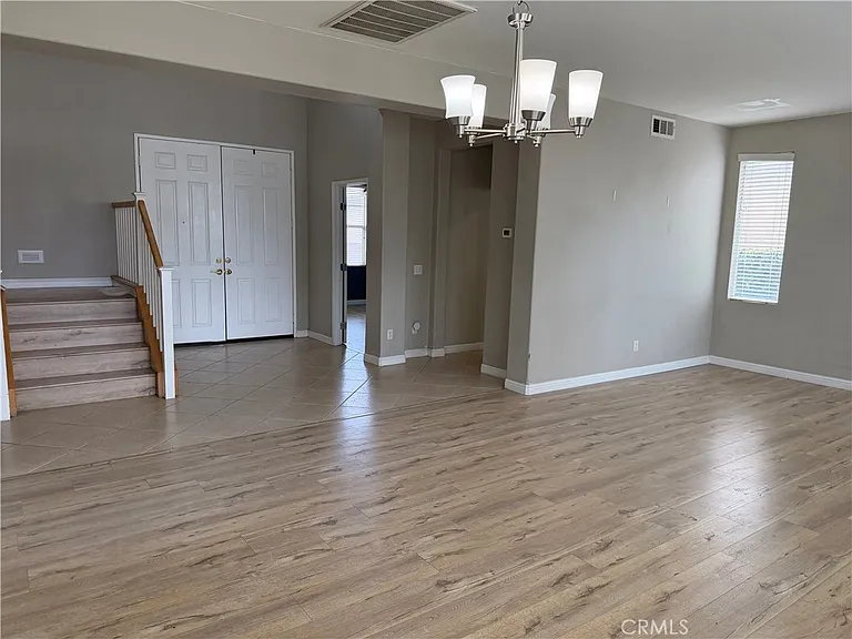 5779 Cairo Ct — Photo 2