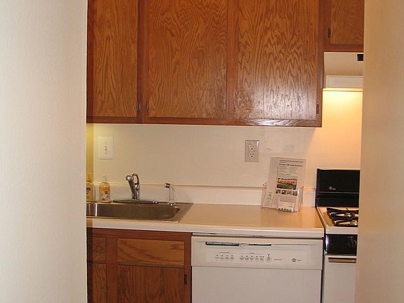 Kitchen view from foyer