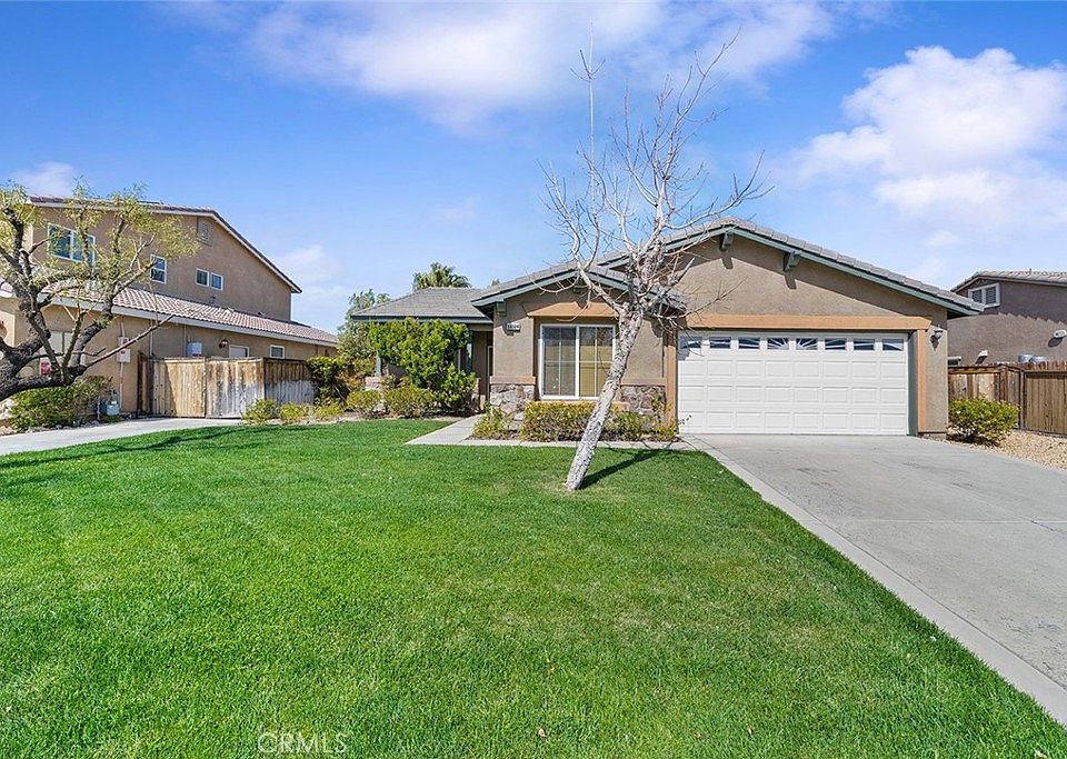 1st image of 13324 Luna Rd