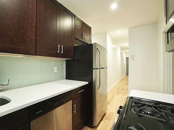 2nd image of 507 W 170th St
