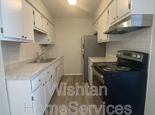 218 Charleston Blvd #2, Macomb, IL 61455