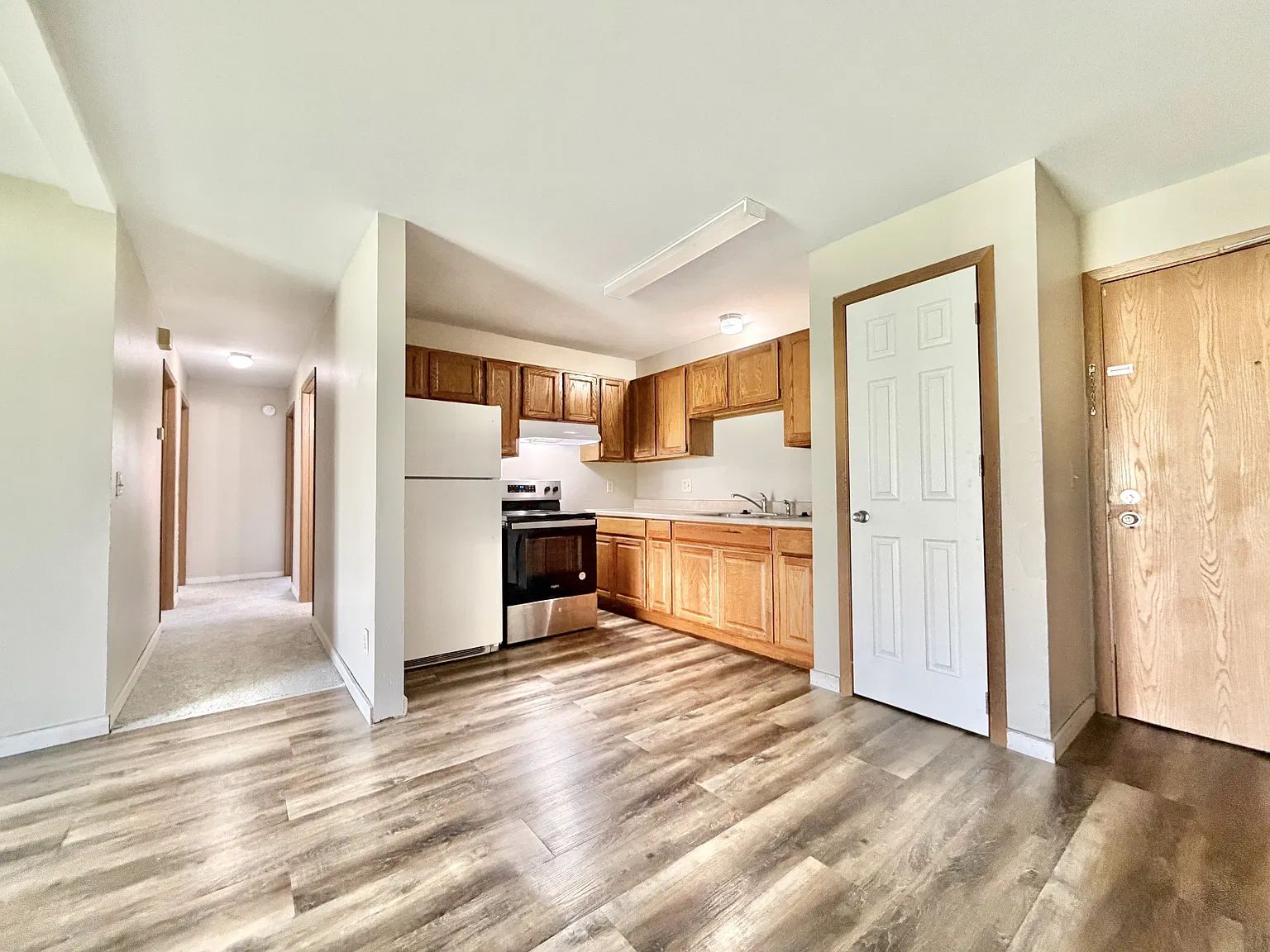 516 Deforest St — Photo 3