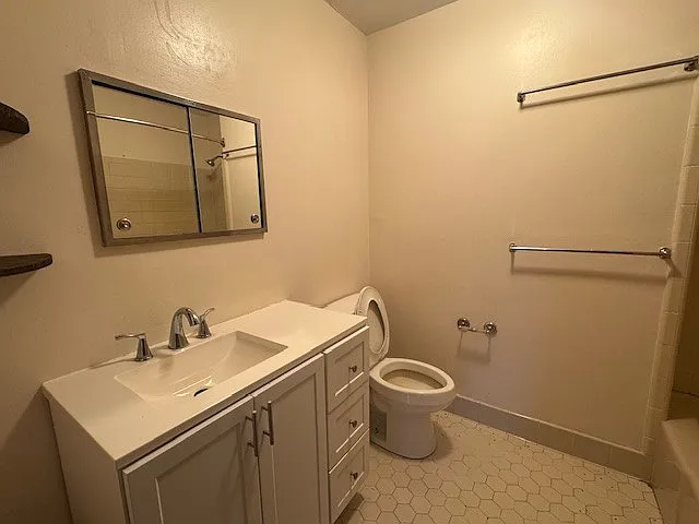 146 Anderson Dr — Photo 8