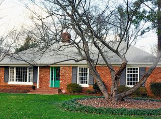 4001 Pemberton Dr, Charlotte, NC 28210