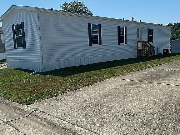 7866 Big Horn Dr - back