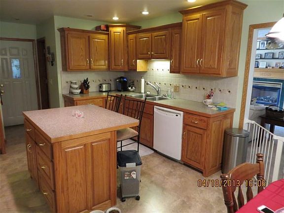 4th image of 1785 Woodrun Ct SE