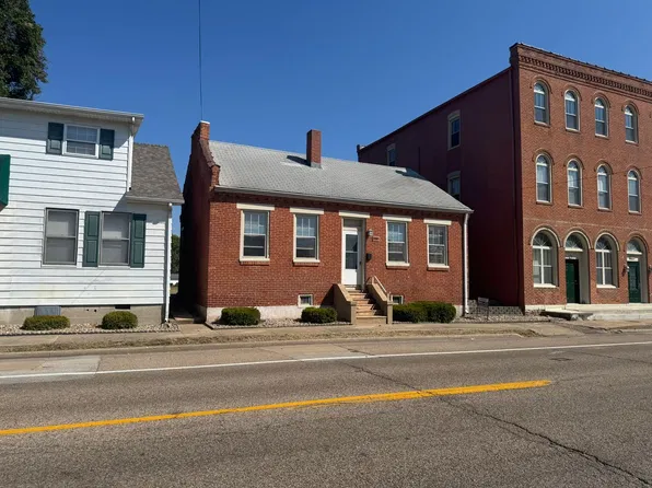319 W Main St, Mascoutah, IL 62258