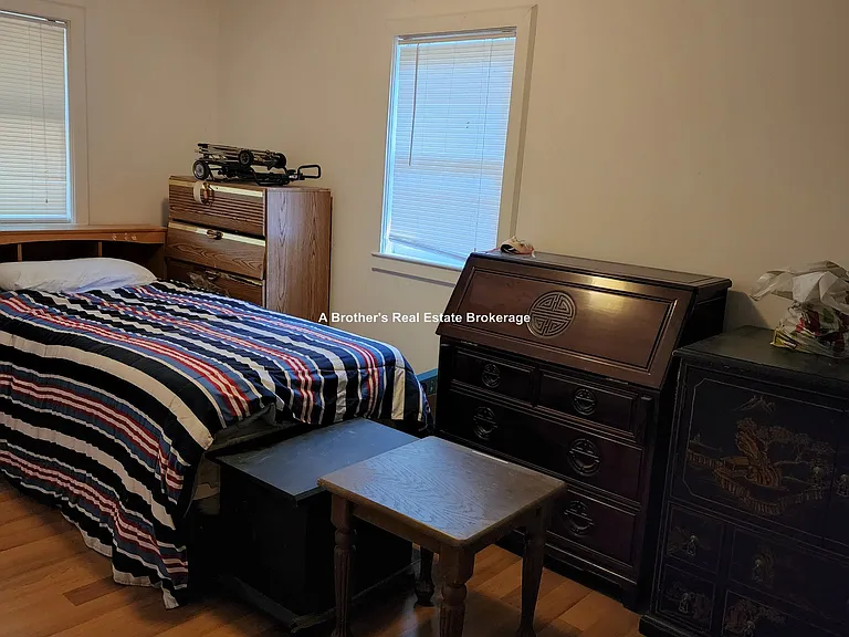 50 Oakdale Ave — Photo 6