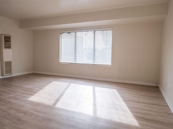 3rd image of 16433 Woodruff Ave APT 24C