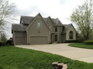 10703 W 149th St, Overland Park, KS 66221