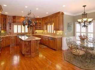 2831 Garfield St, San Mateo, CA 94403