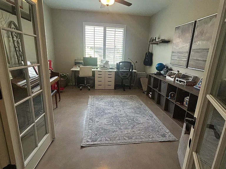 2273 E Skipping Rock Way — Photo 2