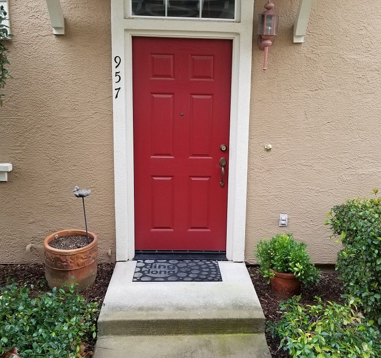 1st image of 957 Marvin Gardens Way