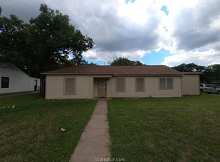 4200 Culpepper Dr, Bryan, TX 77801