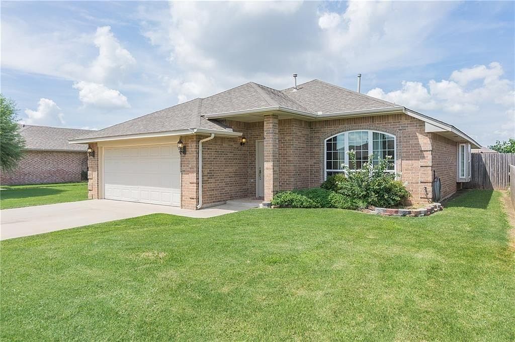 11633 SW 11th St, Yukon, OK 73099 Zillow