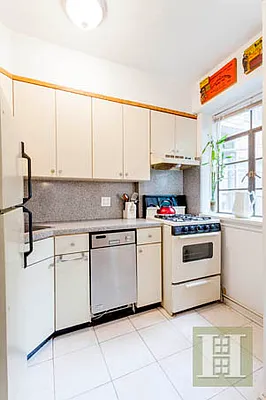 Sold by Halstead Real Estate | media 10