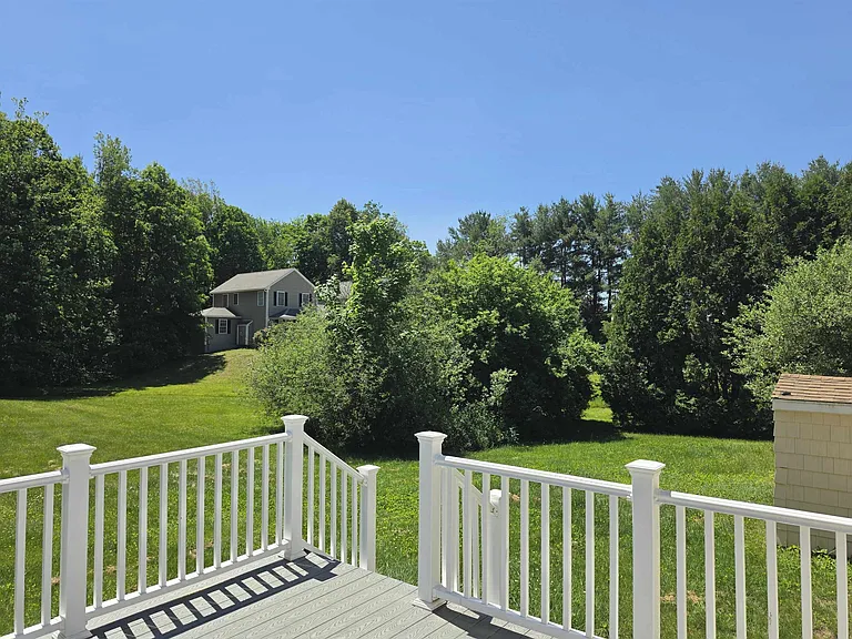 51 Eastern Ave — Photo 10