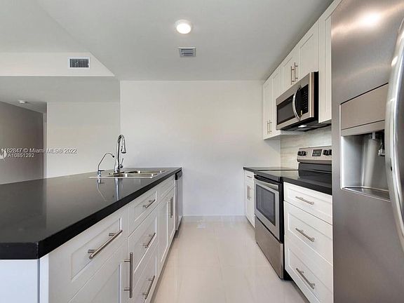 4th image of 25913 SW 139th Ct #25913