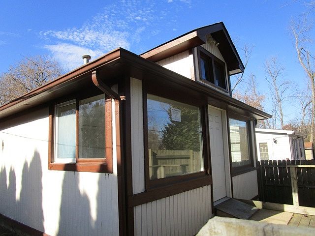 1st image of 43376 N Forest Dr
