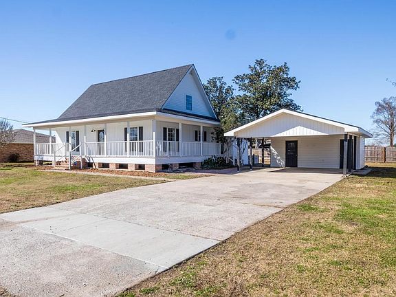 3rd image of 408 Lark Dr