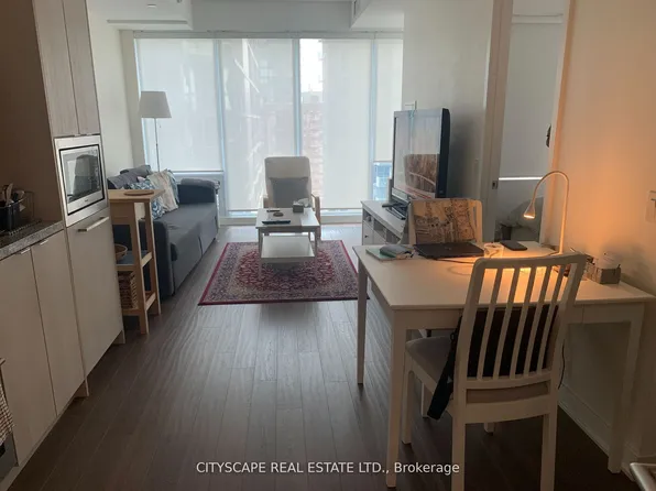 115 Blue Jays Way, Toronto, ON