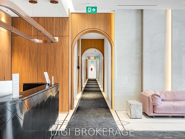 560 Rideau St #1201 — Photo 40