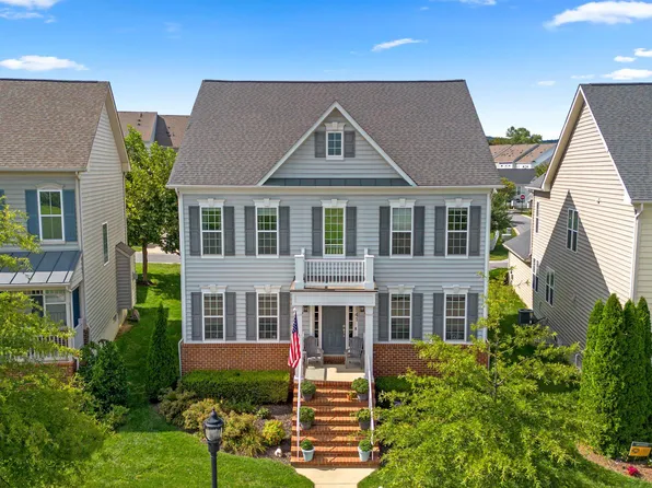 1141 Potomac View Pkwy, Brunswick, MD 21716