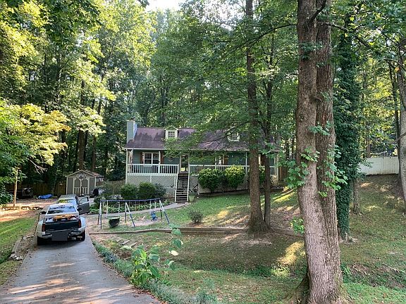 2nd image of 193 Graison Ln