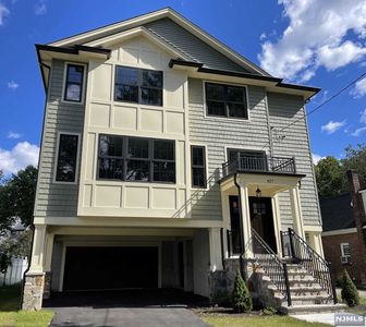 427 Riverside Ave, Rutherford, NJ, 07070