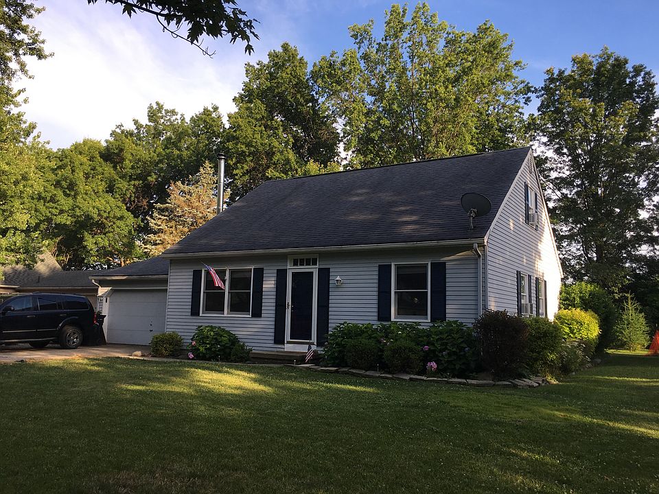 1st image of 316 Southwood Dr