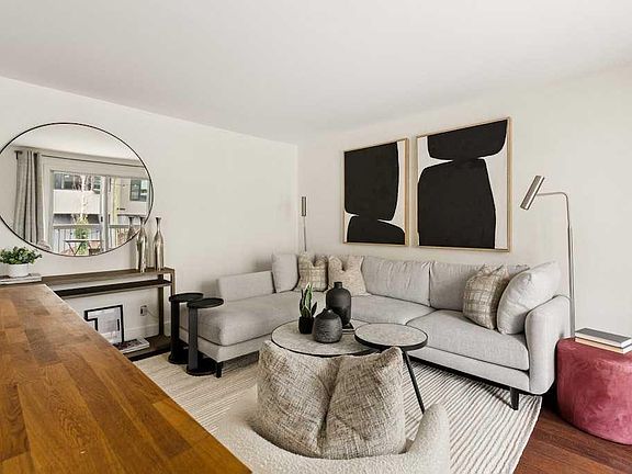 4th image of 1721 E 13th St SW #203