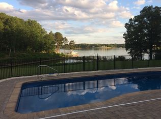 1031 Blackwells Wharf Rd, Burgess, VA 22432