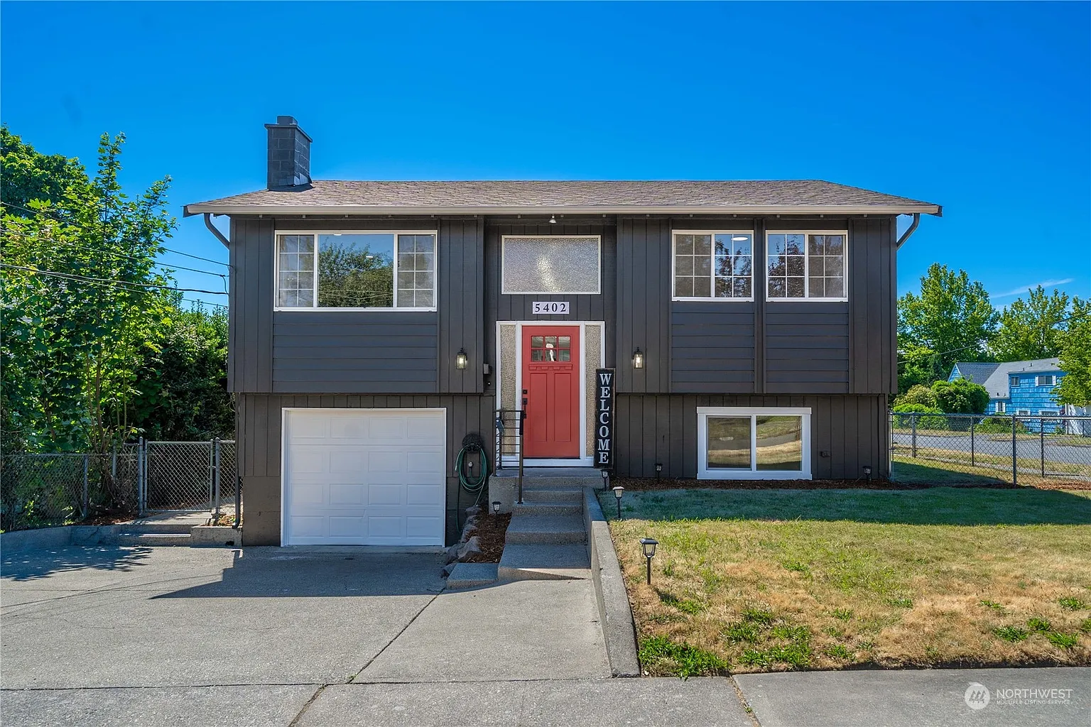 5402 S I Street photo 1