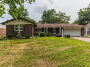 1761 Vista Ridge Ln, Saint Louis, MO