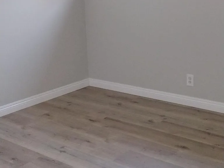509 E Truslow Ave — Photo 5