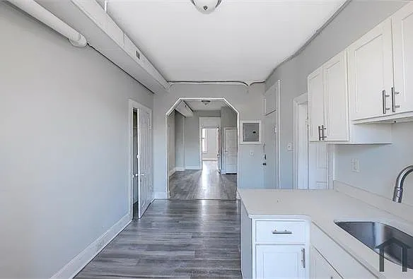 1037 Edmondson Ave #2 — Photo 2