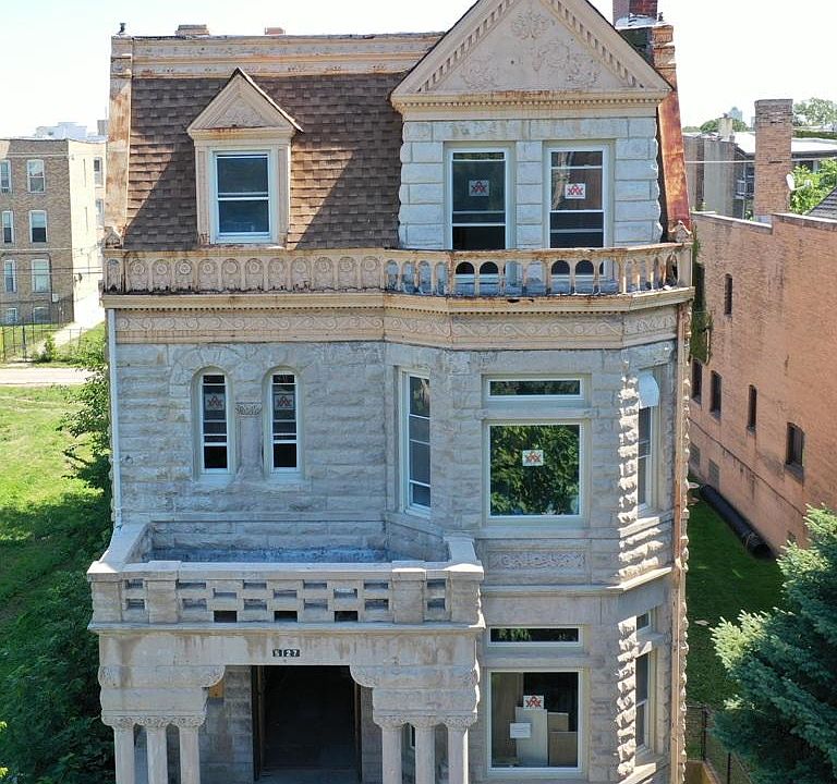 1st image of 5127 S Michigan Ave APT 2E