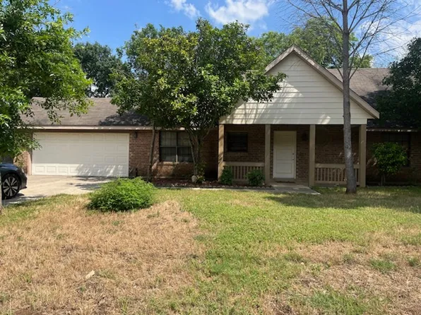 1306 Carnation Ln, New Braunfels, TX 78130
