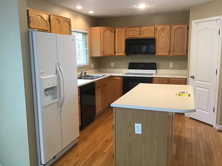 6560 Copperleaf Ln — Photo 3